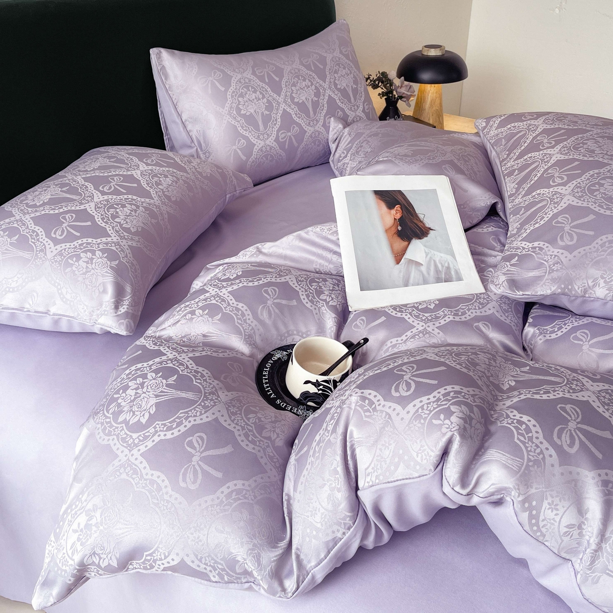 91家纺网 家纺一手货源 找家纺 大麦乐田 2026春夏新款贡缎提花纯色双拼四件套 艾利丝 初恋紫