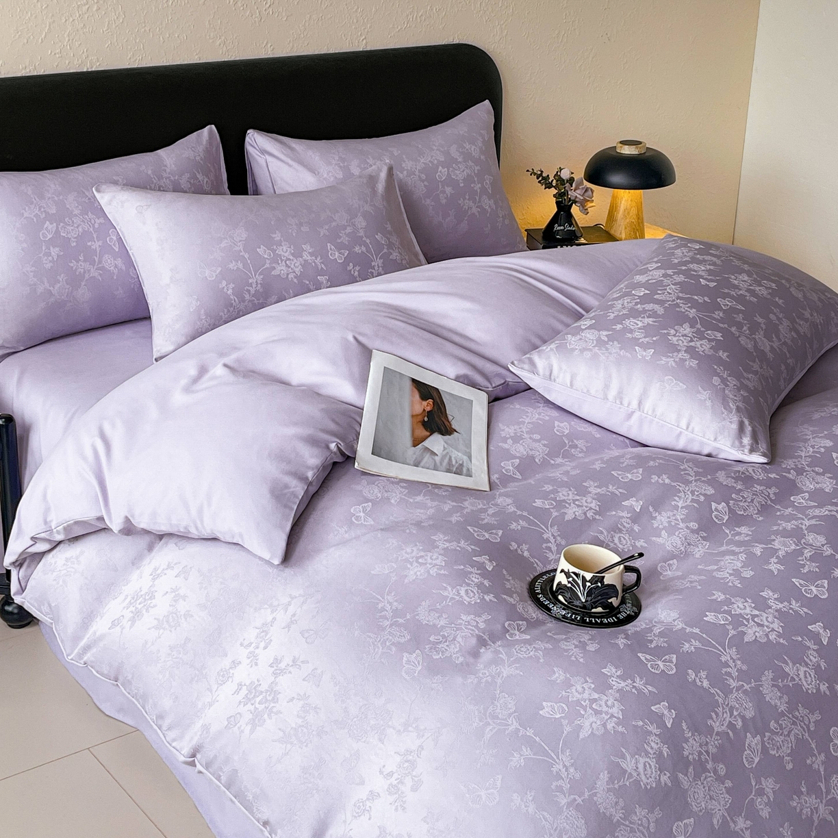 91家纺网 家纺一手货源 找家纺 大麦乐田 2026春夏新款贡缎提花纯色双拼四件套 爱草 初恋紫