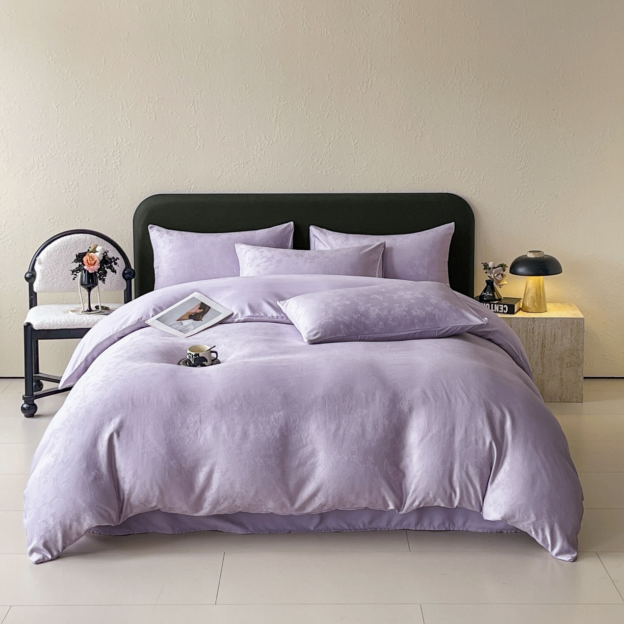 91家纺网 家纺一手货源 找家纺 大麦乐田 2026春夏新款贡缎提花纯色双拼四件套 爱草 初恋紫