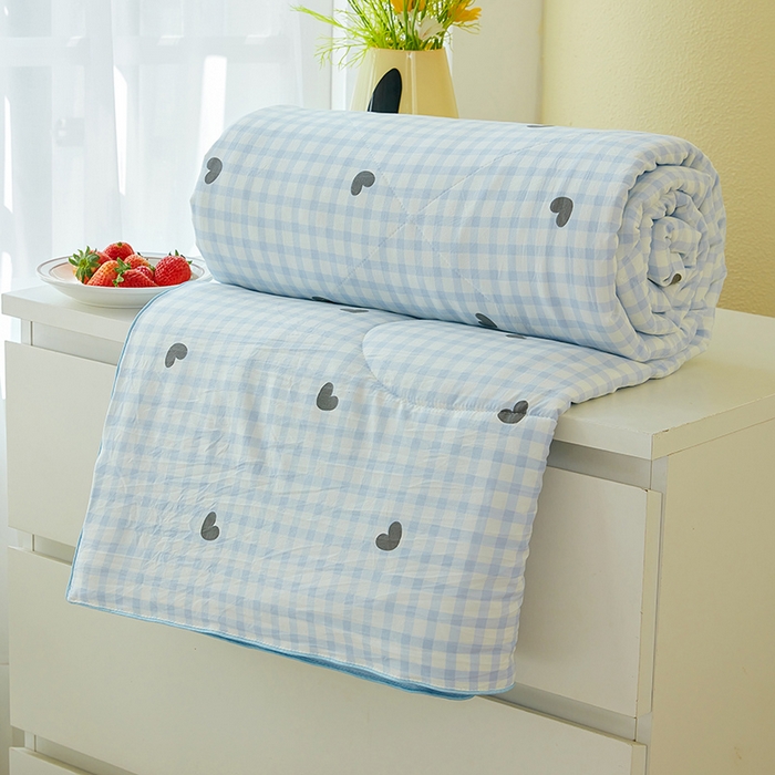 91家纺网 家纺一手货源 找家纺 梦恬佳 2026新款水洗皱皱纱卡通印花夏凉被 小幸运