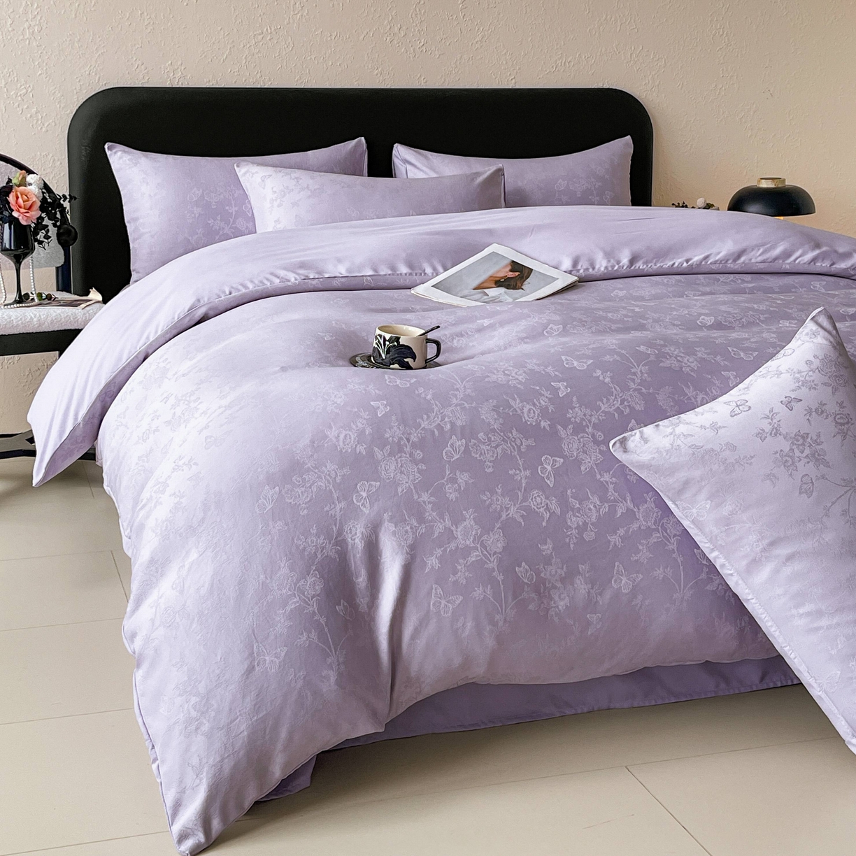 91家纺网 家纺一手货源 找家纺 大麦乐田 2026春夏新款贡缎提花纯色双拼四件套 爱草 初恋紫