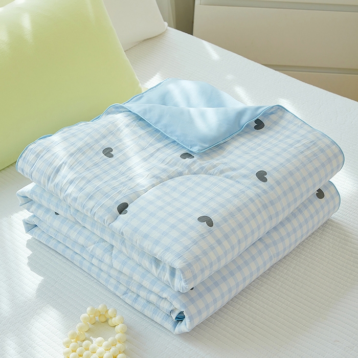 91家纺网 家纺一手货源 找家纺 梦恬佳 2026新款水洗皱皱纱卡通印花夏凉被 小幸运