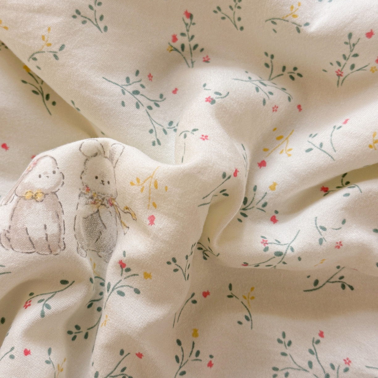 91家纺网 家纺一手货源 找家纺 梦恬佳 2026新款水洗皱皱纱卡通印花夏凉被 春意兔