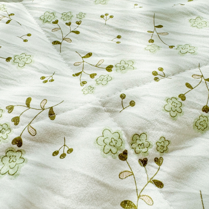 91家纺网 家纺一手货源 找家纺 梦恬佳 2026新款水洗皱皱纱卡通印花夏凉被 春日小熊