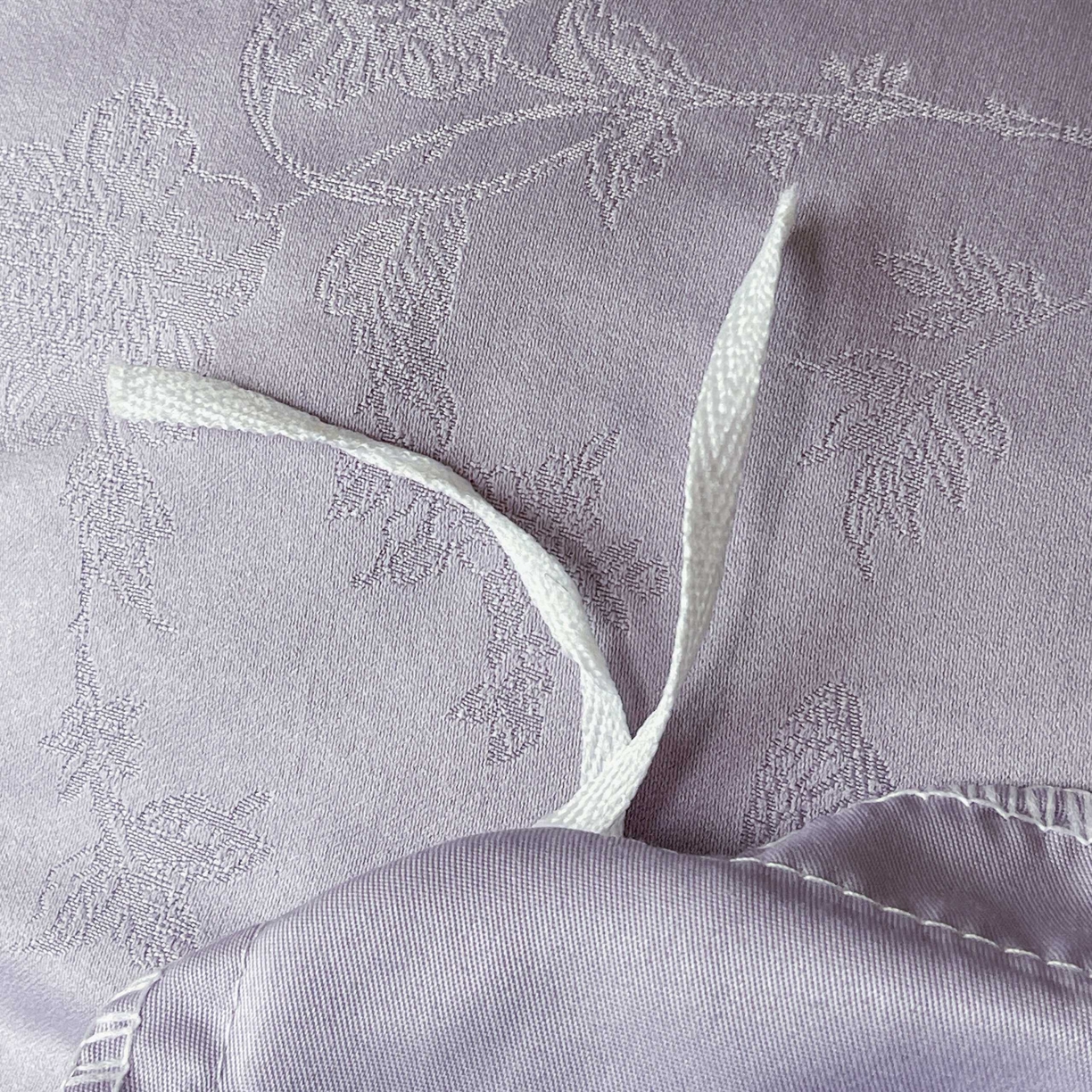 91家纺网 家纺一手货源 找家纺 大麦乐田 2026春夏新款贡缎提花纯色双拼四件套 爱草 初恋紫