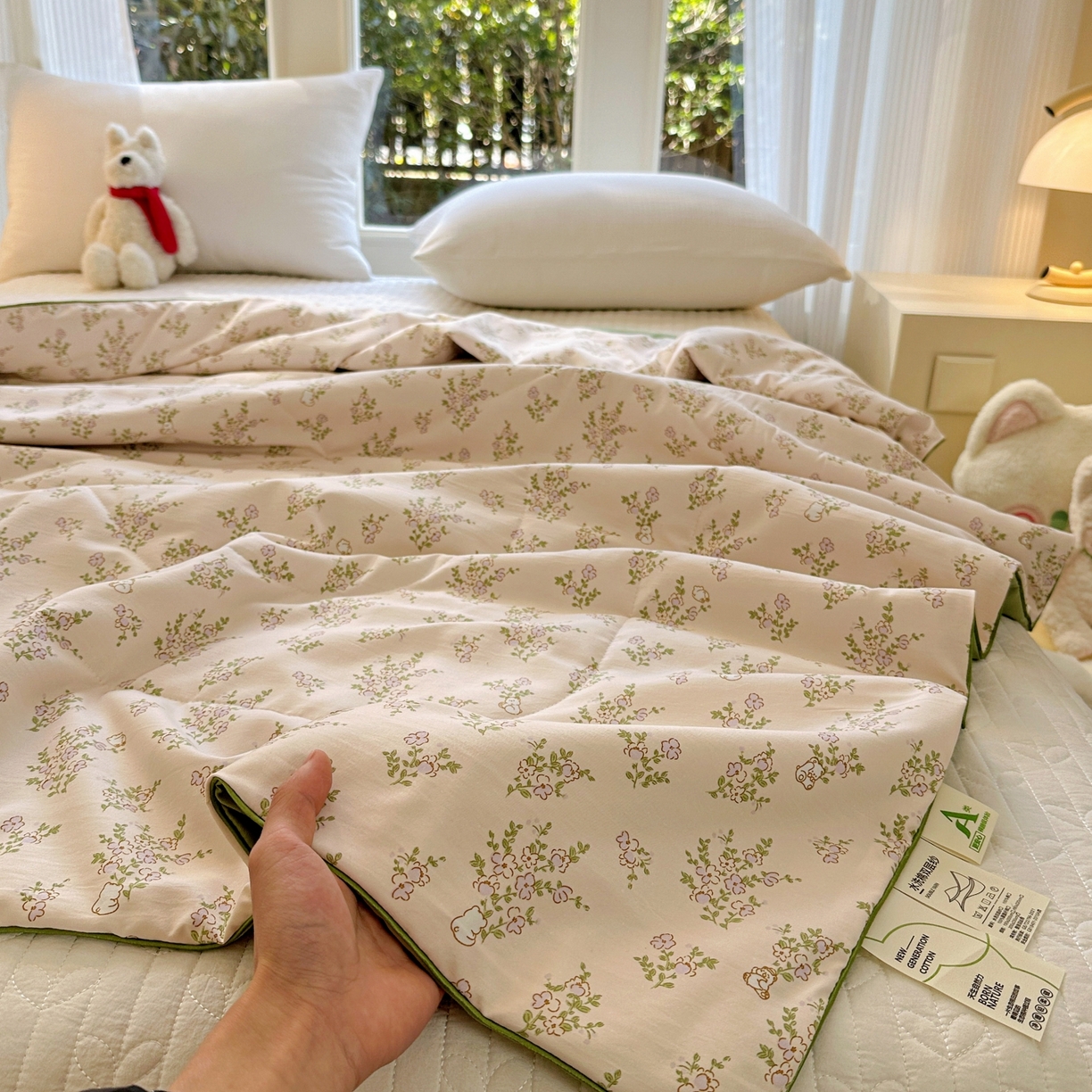 91家纺网 家纺一手货源 找家纺 梦恬佳 2026新款水洗皱皱纱卡通印花夏凉被 花束熊