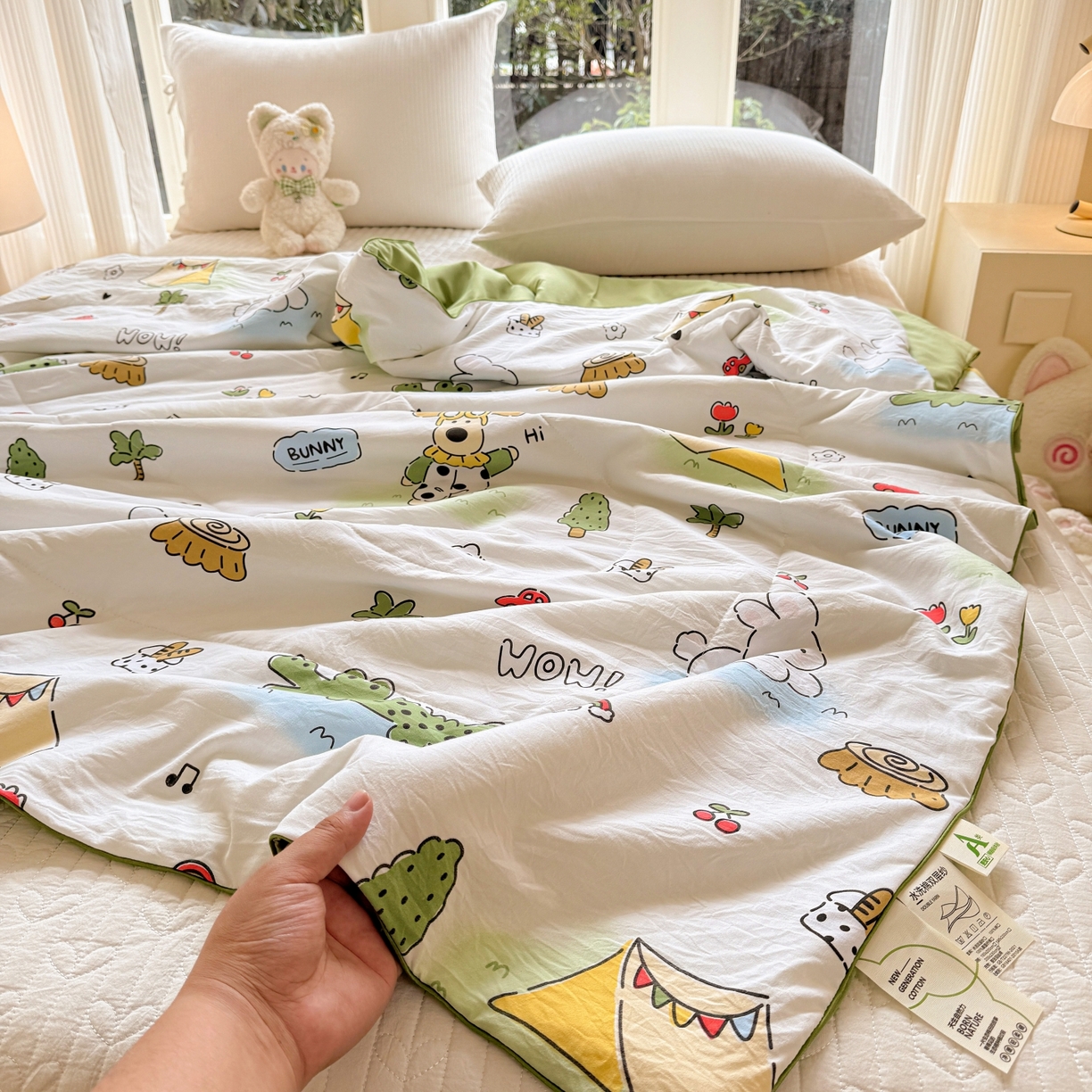 91家纺网 家纺一手货源 找家纺 梦恬佳 2026新款水洗皱皱纱卡通印花夏凉被 奇趣乐园