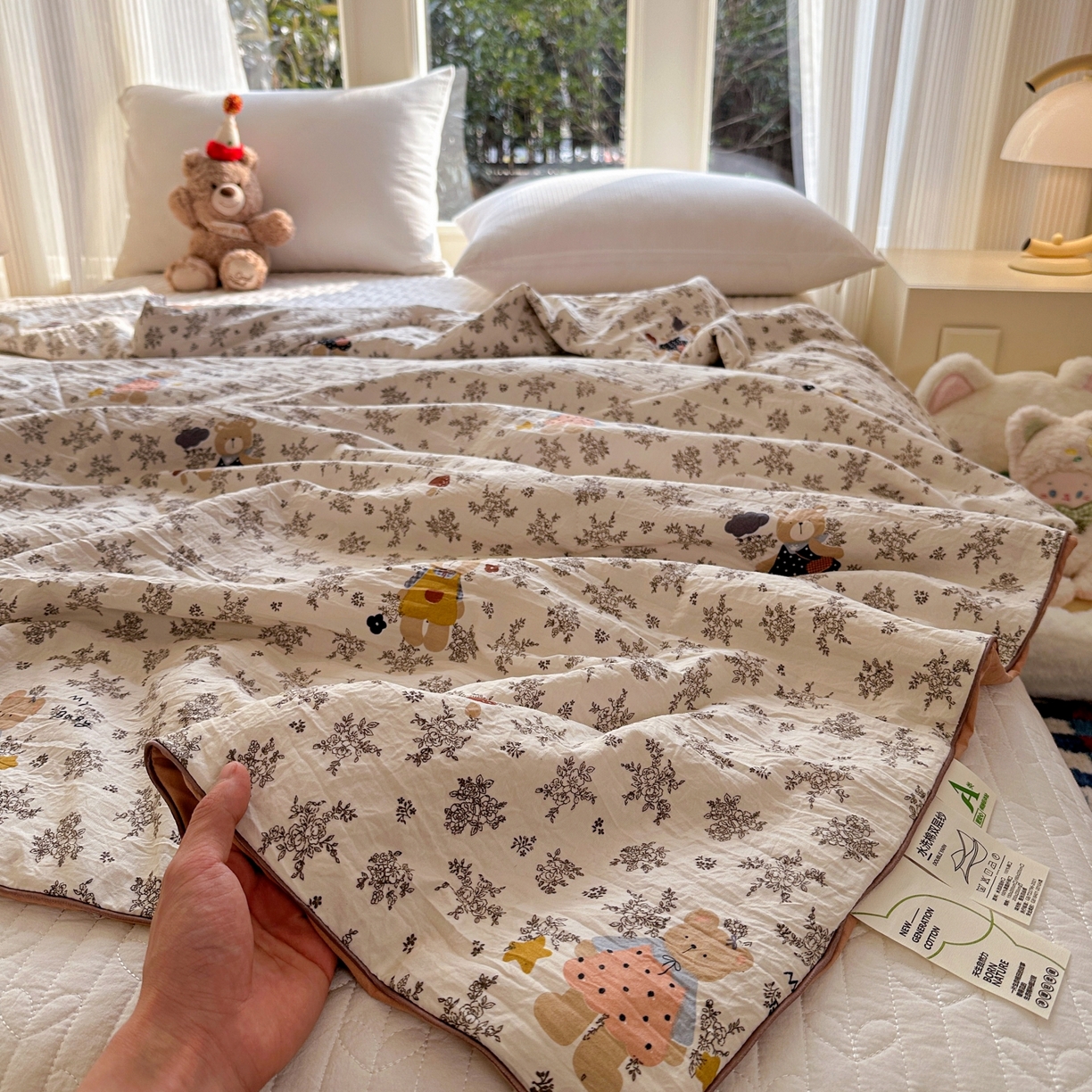 91家纺网 家纺一手货源 找家纺 梦恬佳 2026新款水洗皱皱纱卡通印花夏凉被 布偶熊