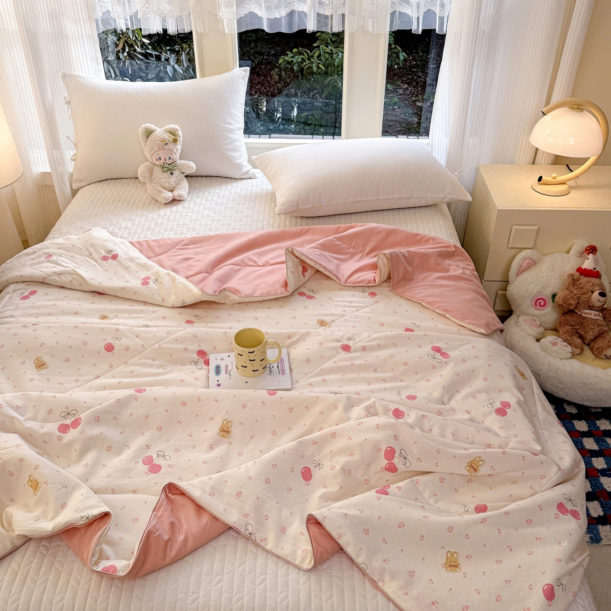 91家纺网 家纺一手货源 找家纺 梦恬佳 2026新款水洗皱皱纱卡通印花夏凉被 粉色樱桃