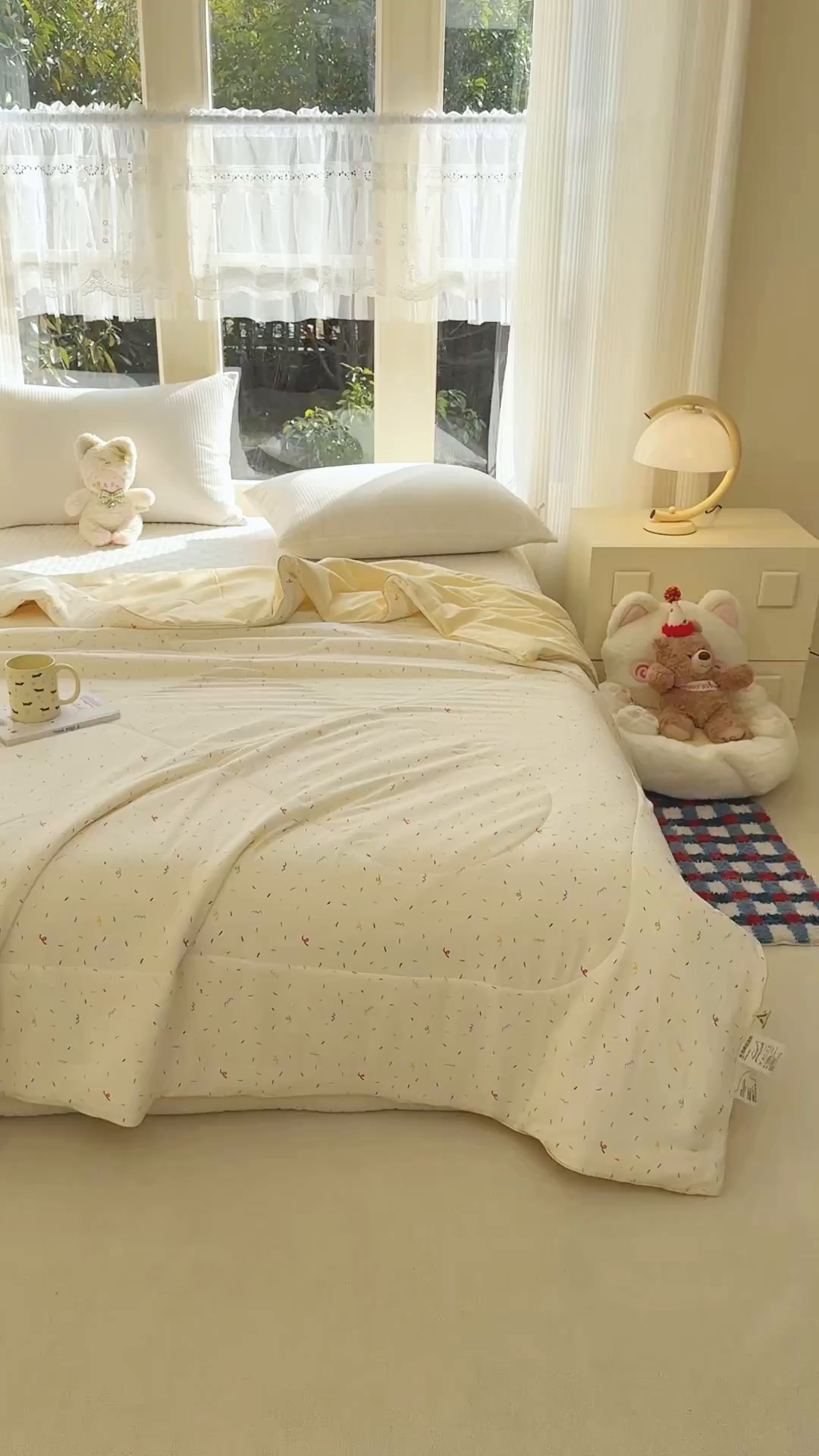 91家纺网 家纺一手货源 找家纺 梦恬佳 2026新款水洗皱皱纱卡通印花夏凉被 奶油芝士