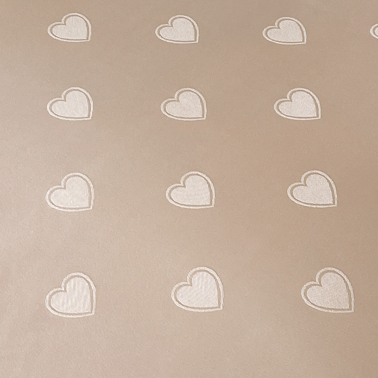 91家纺网 家纺一手货源 找家纺 大麦乐田 2026春夏新款贡缎提花纯色双拼四件套  爱心 卡其