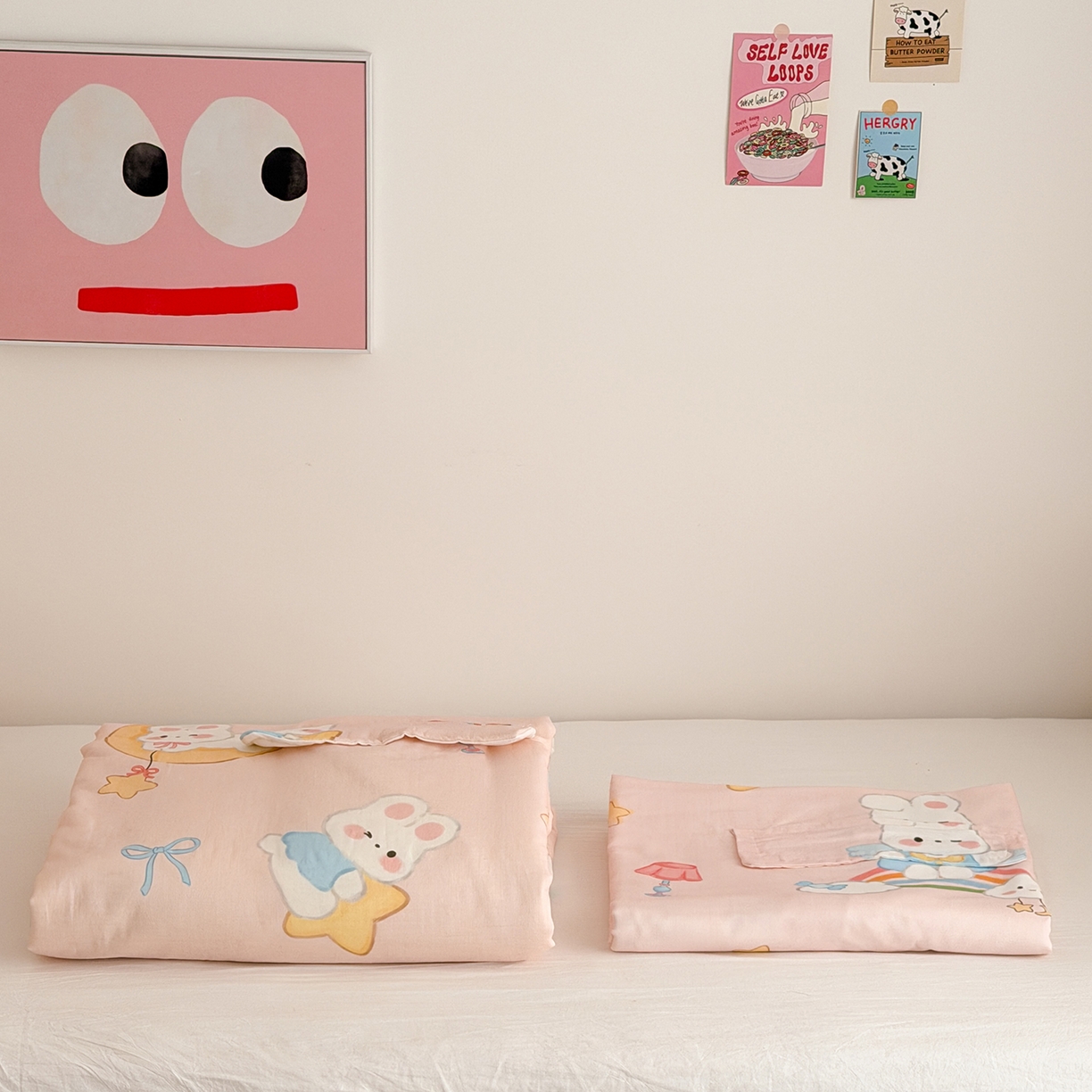 91家纺网 家纺一手货源 找家纺 嗨生活 2026新款全棉纱布护肚防踢睡袋多功能盖毯宝宝夏被 儿童夏被 儿童防踢被 彩虹兔兔