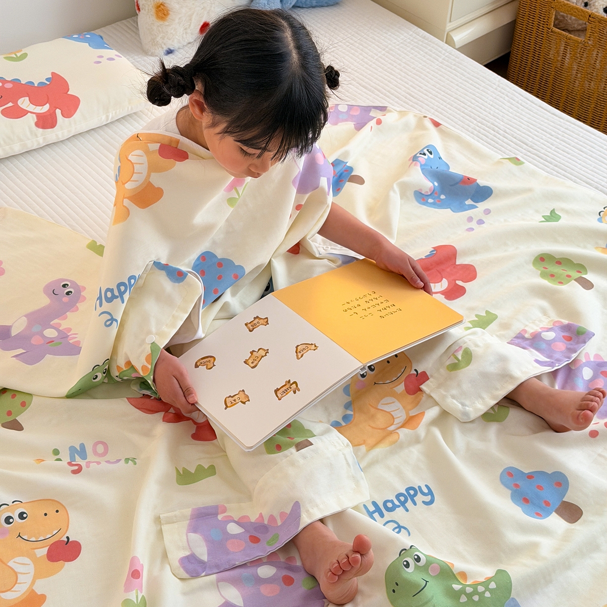 91家纺网 家纺一手货源 找家纺 嗨生活 2026新款全棉纱布护肚防踢睡袋多功能盖毯宝宝夏被 儿童夏被 儿童防踢被 恐龙世界