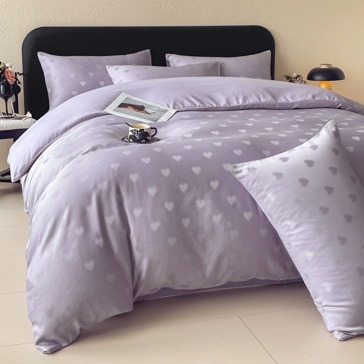 91家纺网 家纺一手货源 找家纺 大麦乐田 2026春夏新款贡缎提花纯色双拼四件套 爱心 初恋紫