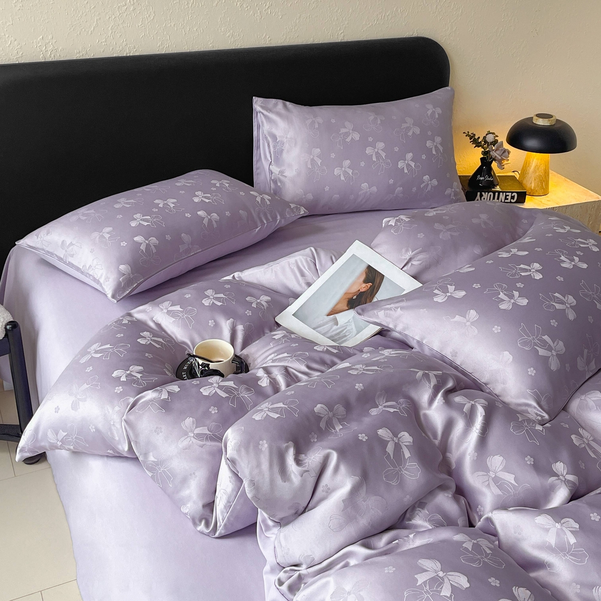 91家纺网 家纺一手货源 找家纺 大麦乐田 2026春夏新款贡缎提花纯色双拼四件套  领结 初恋紫