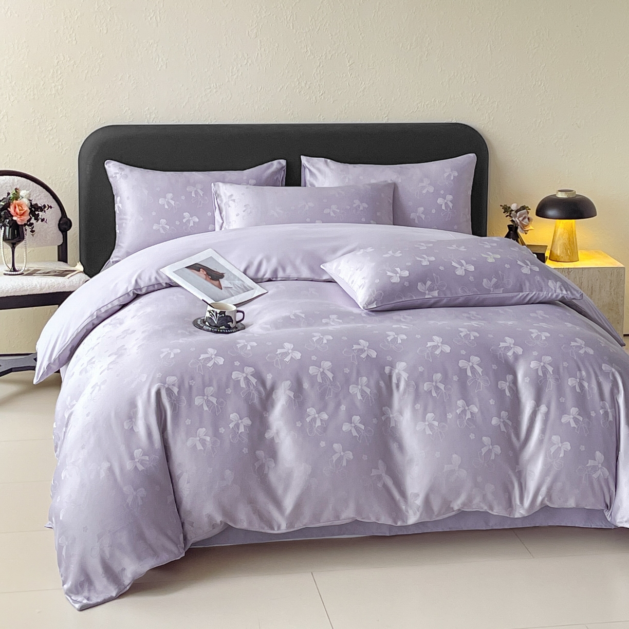 91家纺网 家纺一手货源 找家纺 大麦乐田 2026春夏新款贡缎提花纯色双拼四件套  领结 初恋紫