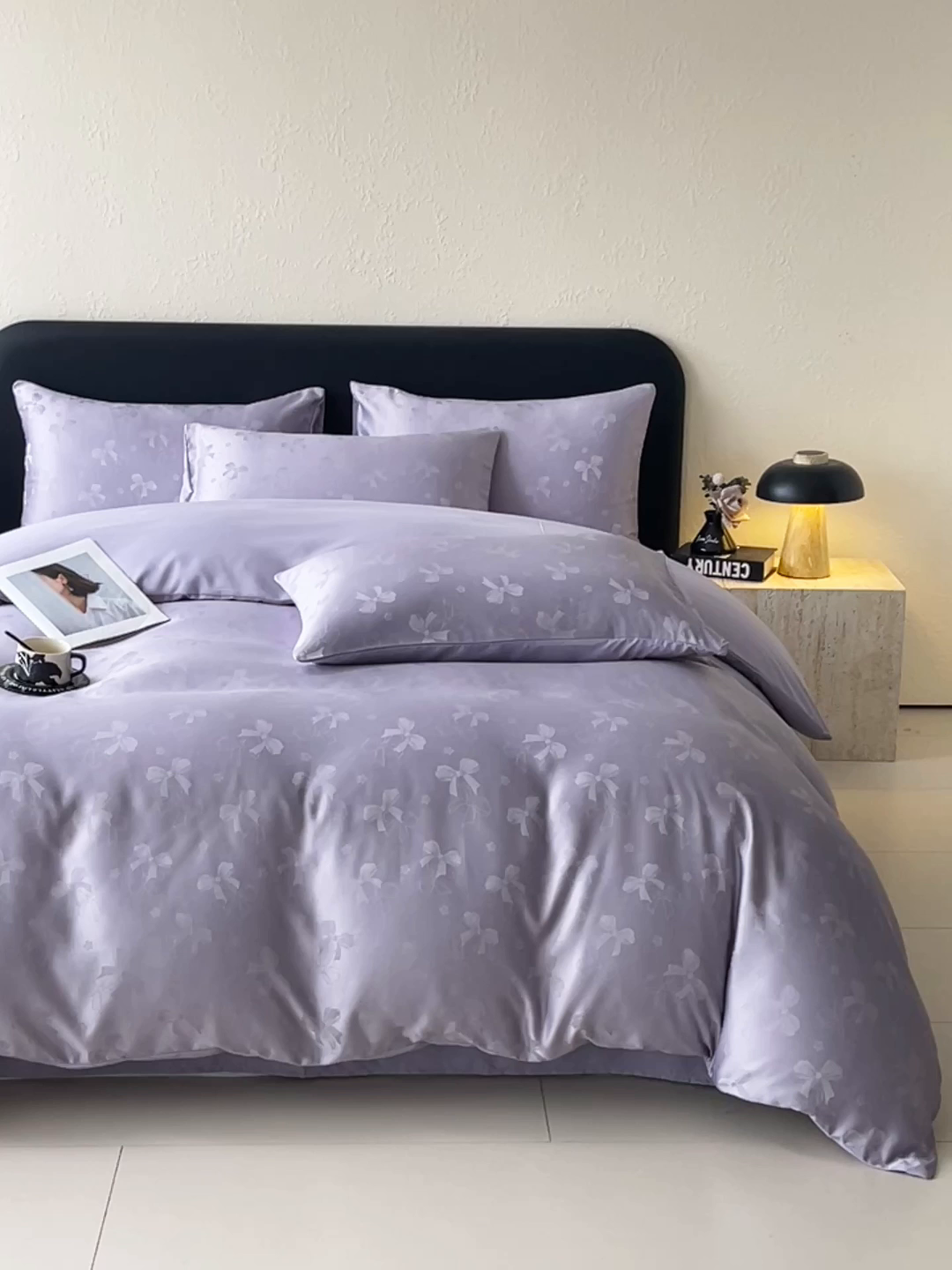 91家纺网 家纺一手货源 找家纺 大麦乐田 2026春夏新款贡缎提花纯色双拼四件套  领结 初恋紫