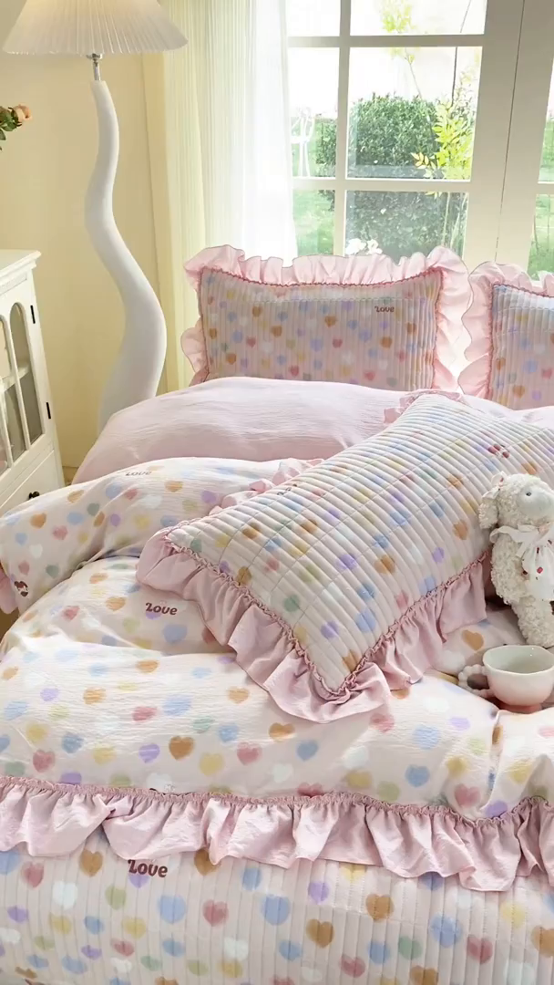 91家纺网 家纺一手货源 找家纺 眠势力 2026新款云感皱皱纱床盖四件套 彩色心情