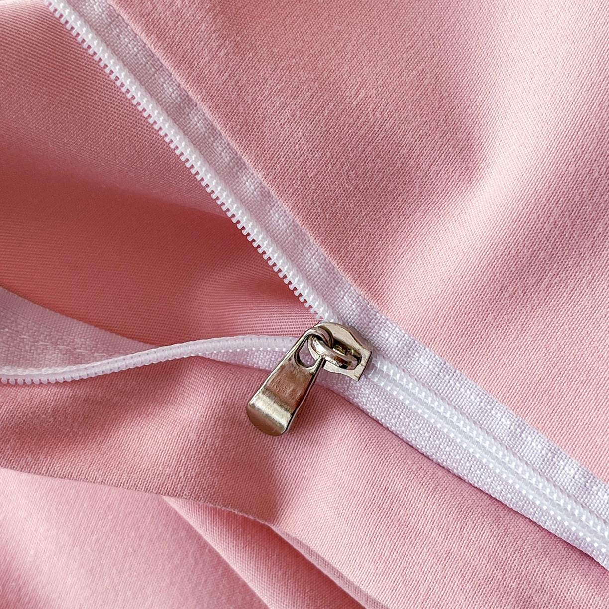 91家纺网 家纺一手货源 找家纺 （总）大麦乐田 2026春夏新款贡缎提花花边双拼四件套