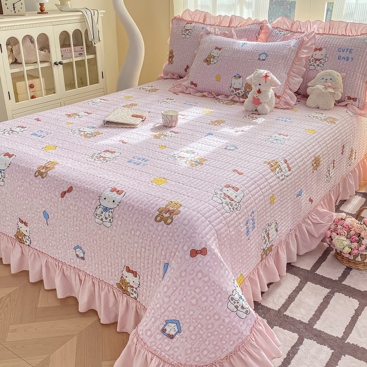 91家纺网 家纺一手货源 找家纺 眠势力 2026新款云感皱皱纱床盖四件套 哈喽猫咪