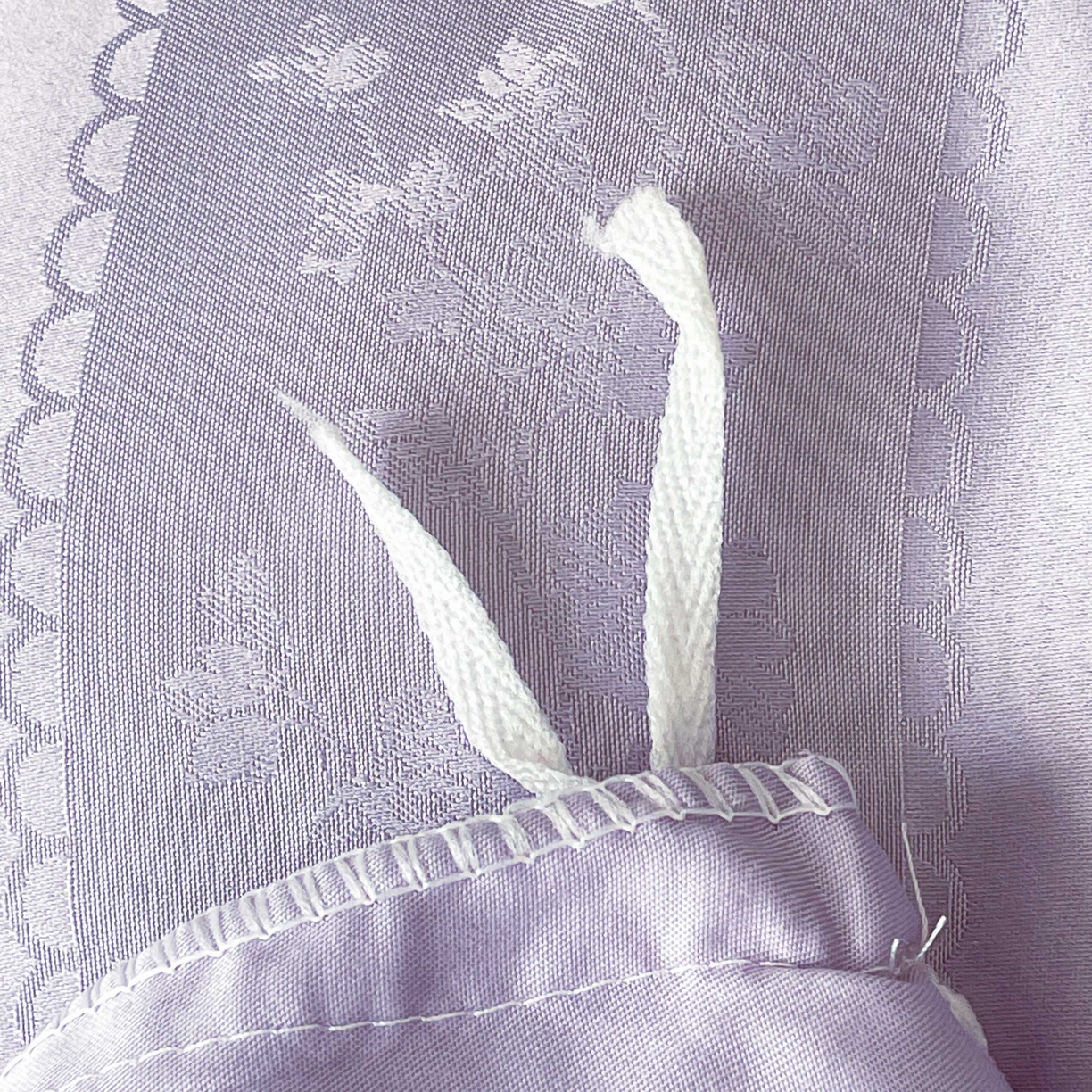 91家纺网 家纺一手货源 找家纺 大麦乐田 2026春夏新款贡缎提花花边双拼四件套 恬梦 初恋紫