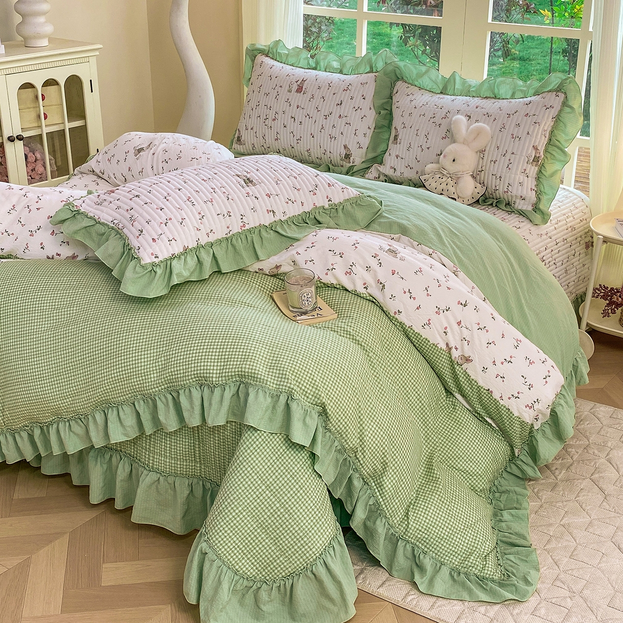 91家纺网 家纺一手货源 找家纺 眠势力 2026新款云感皱皱纱床盖四件套 青樱兔语