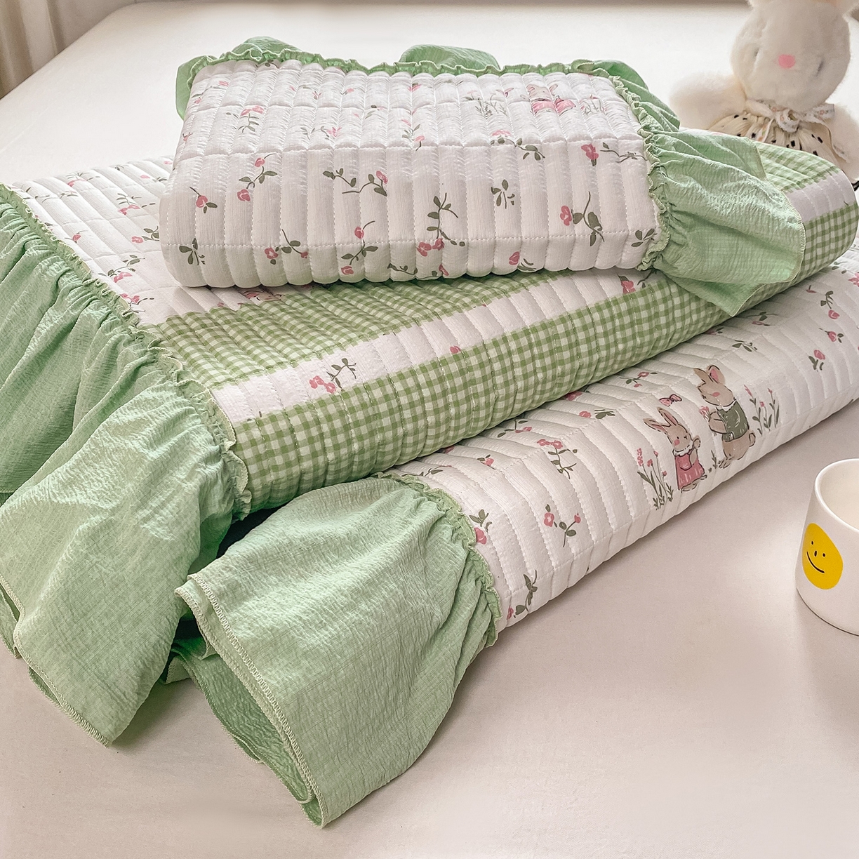 91家纺网 家纺一手货源 找家纺 眠势力 2026新款云感皱皱纱床盖四件套 青樱兔语