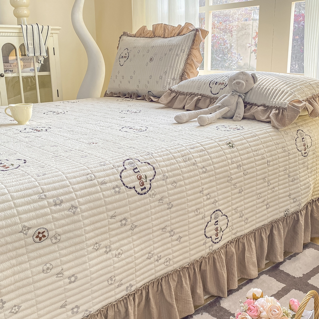 91家纺网 家纺一手货源 找家纺 眠势力 2026新款云感皱皱纱床盖四件套 向云端