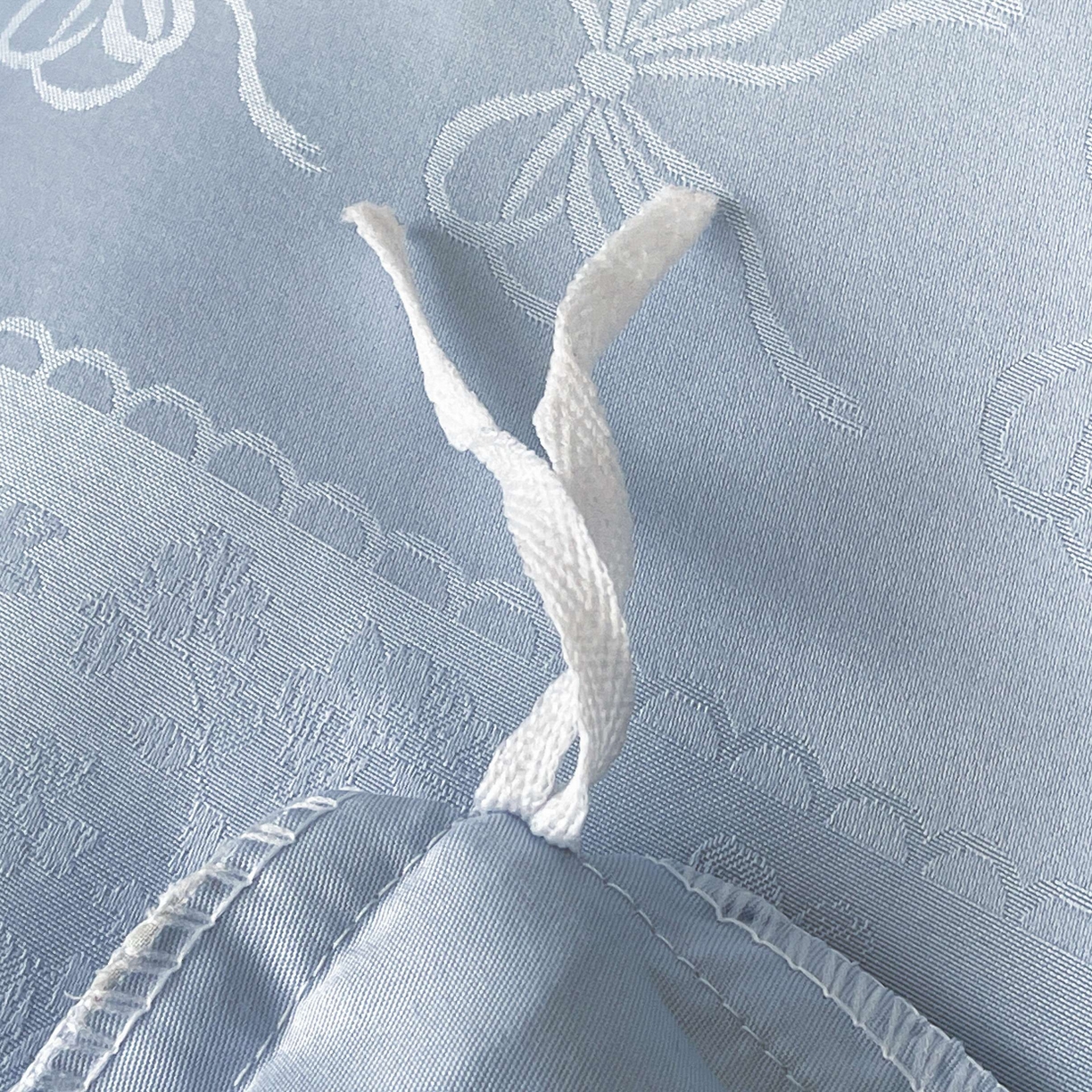 91家纺网 家纺一手货源 找家纺 大麦乐田 2026春夏新款贡缎提花花边双拼四件套 恬梦 山水兰