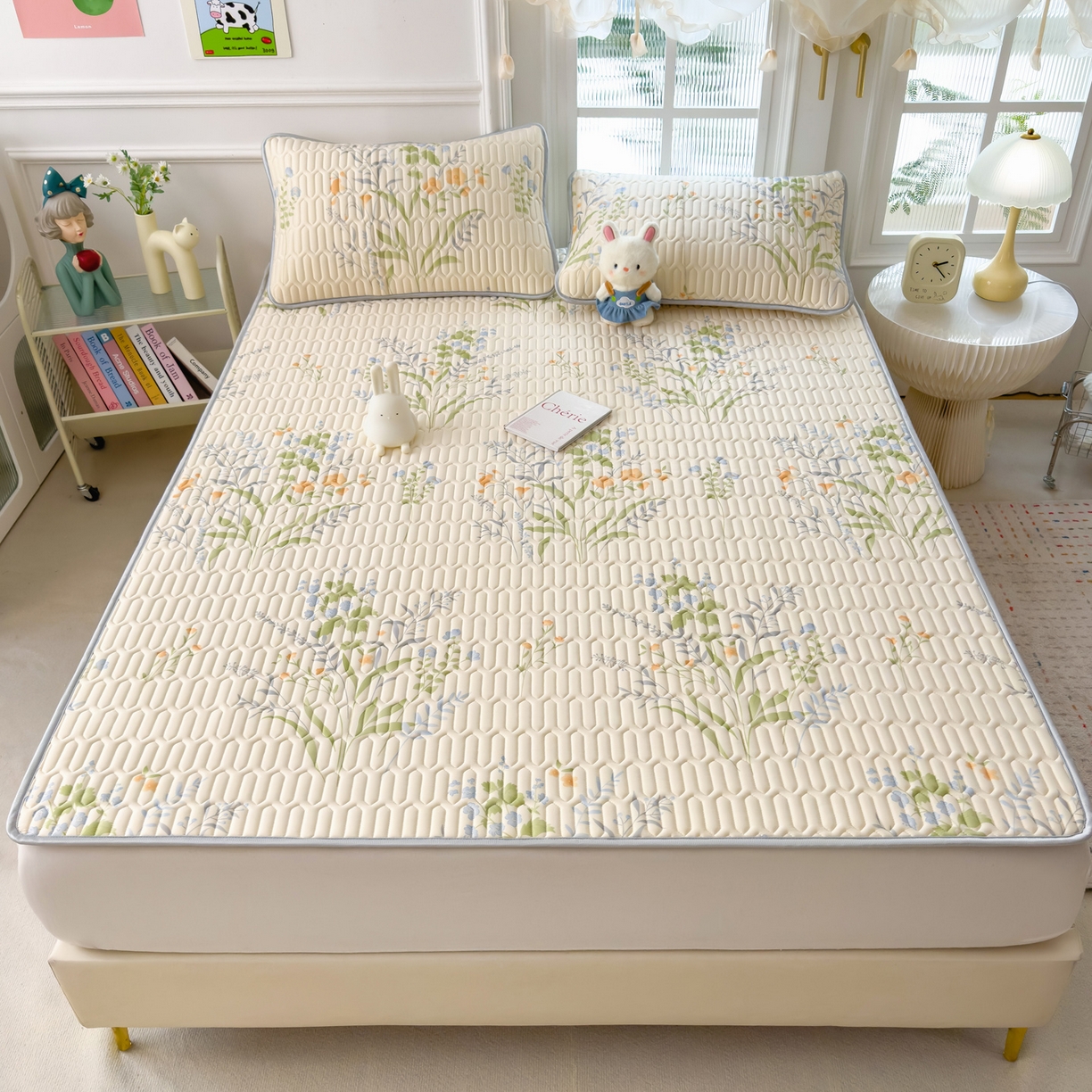 91家纺网 家纺一手货源 找家纺 摩妮卡 2026新款数码大版小清新乳胶凉席床席款三件套-场景二 清新花语