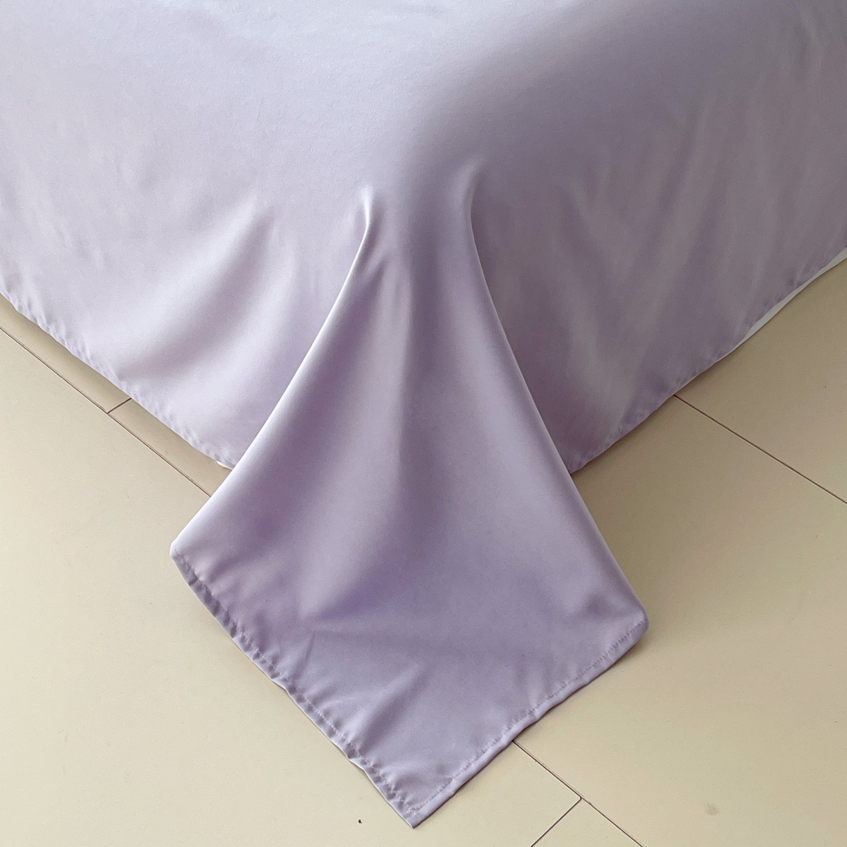 91家纺网 家纺一手货源 找家纺 大麦乐田 2026春夏新款贡缎提花花边双拼四件套 蝴蝶 初恋紫