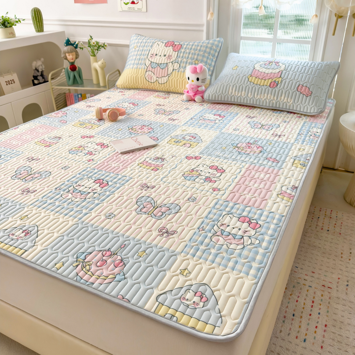 91家纺网 家纺一手货源 找家纺 摩妮卡 2026新款数码大版小清新乳胶凉席床席款三件套-场景二 甜蜜邂逅