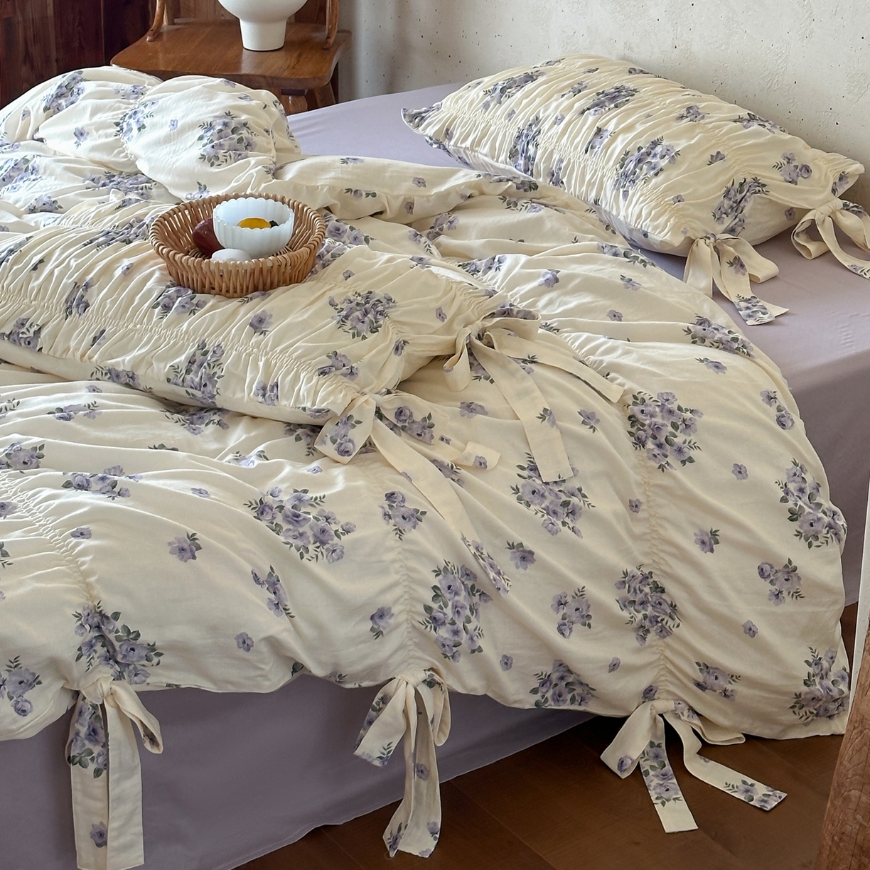 91家纺网 家纺一手货源 找家纺 觅糖家纺 2026春夏新款全棉纯棉法式轻奶油系列四件套 蕊英紫