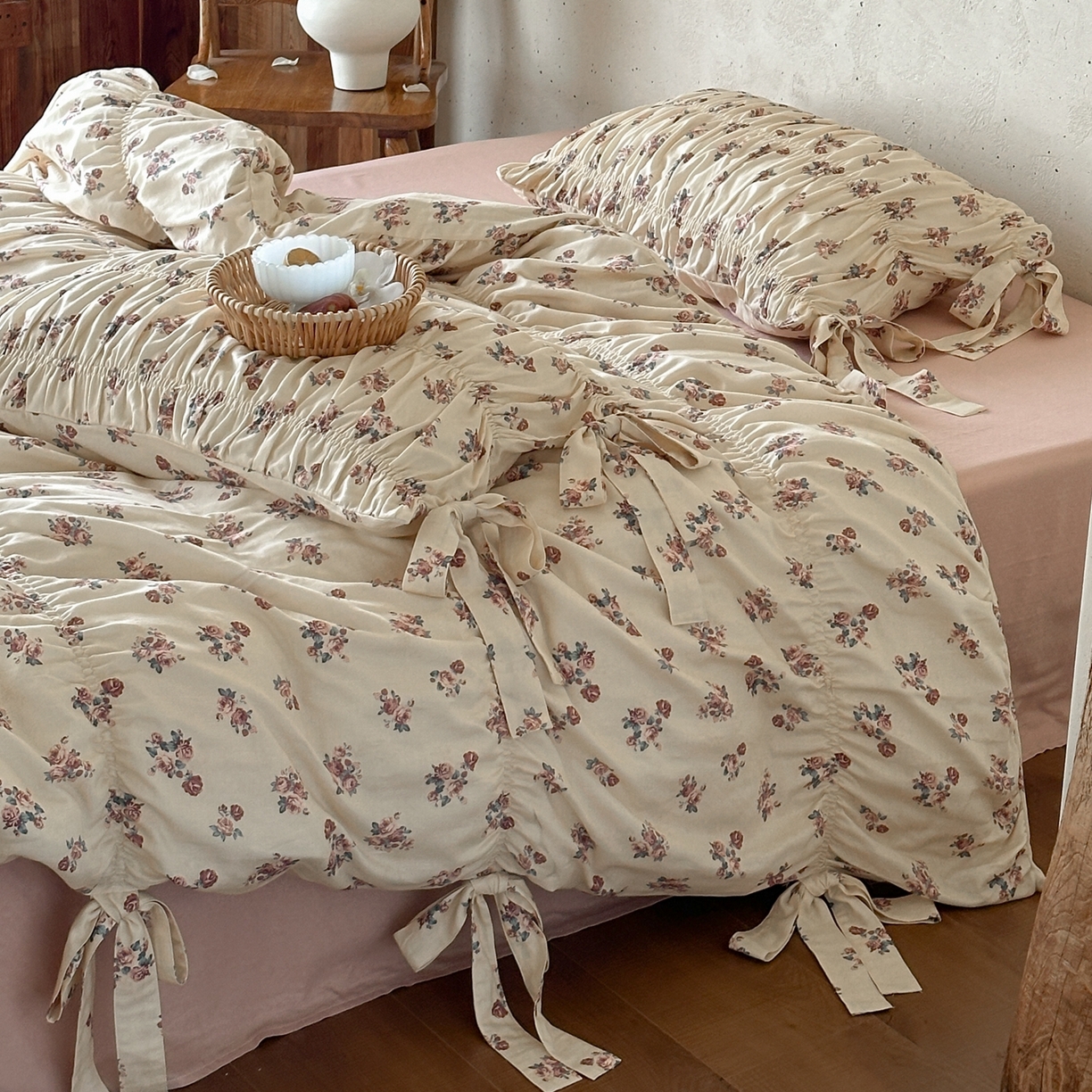 91家纺网 家纺一手货源 找家纺 觅糖家纺 2026春夏新款全棉纯棉法式轻奶油系列四件套 玫瑰心语