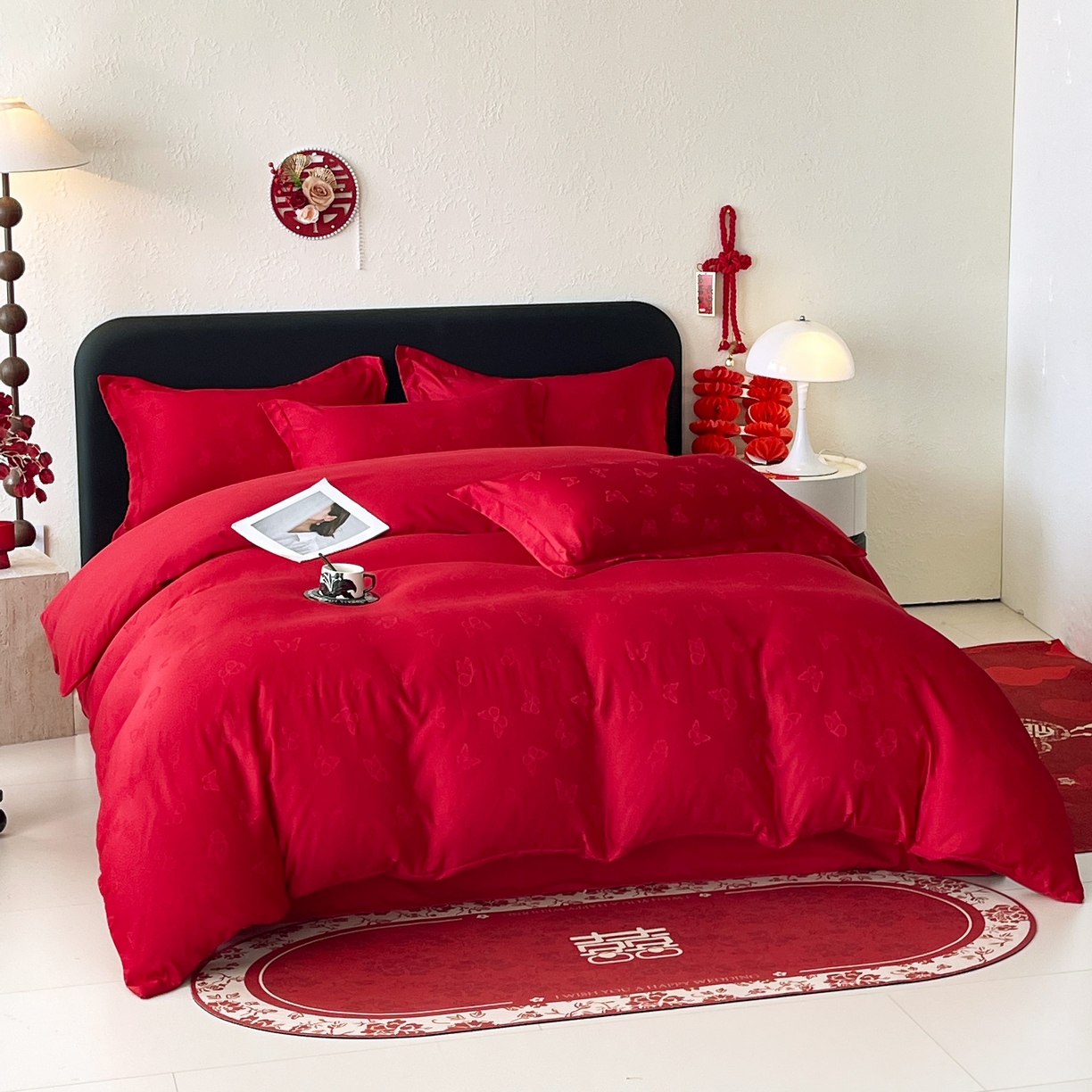 91家纺网 家纺一手货源 找家纺 大麦乐田 2026春夏新款贡缎提花大红四件套 蝴蝶   