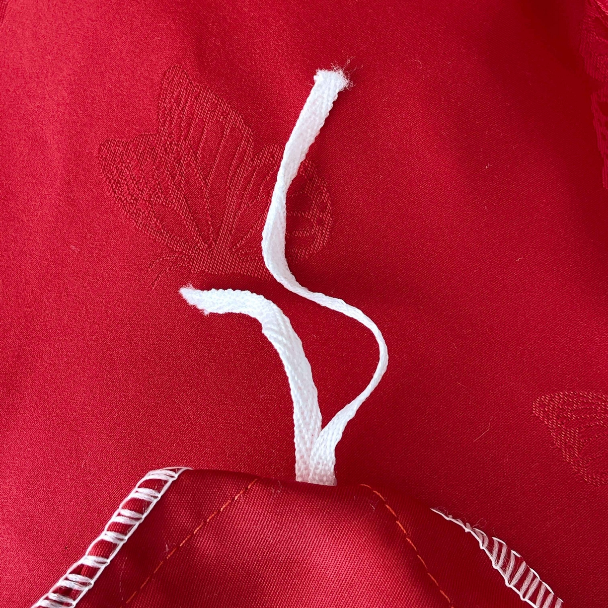 91家纺网 家纺一手货源 找家纺 大麦乐田 2026春夏新款贡缎提花大红四件套 蝴蝶   