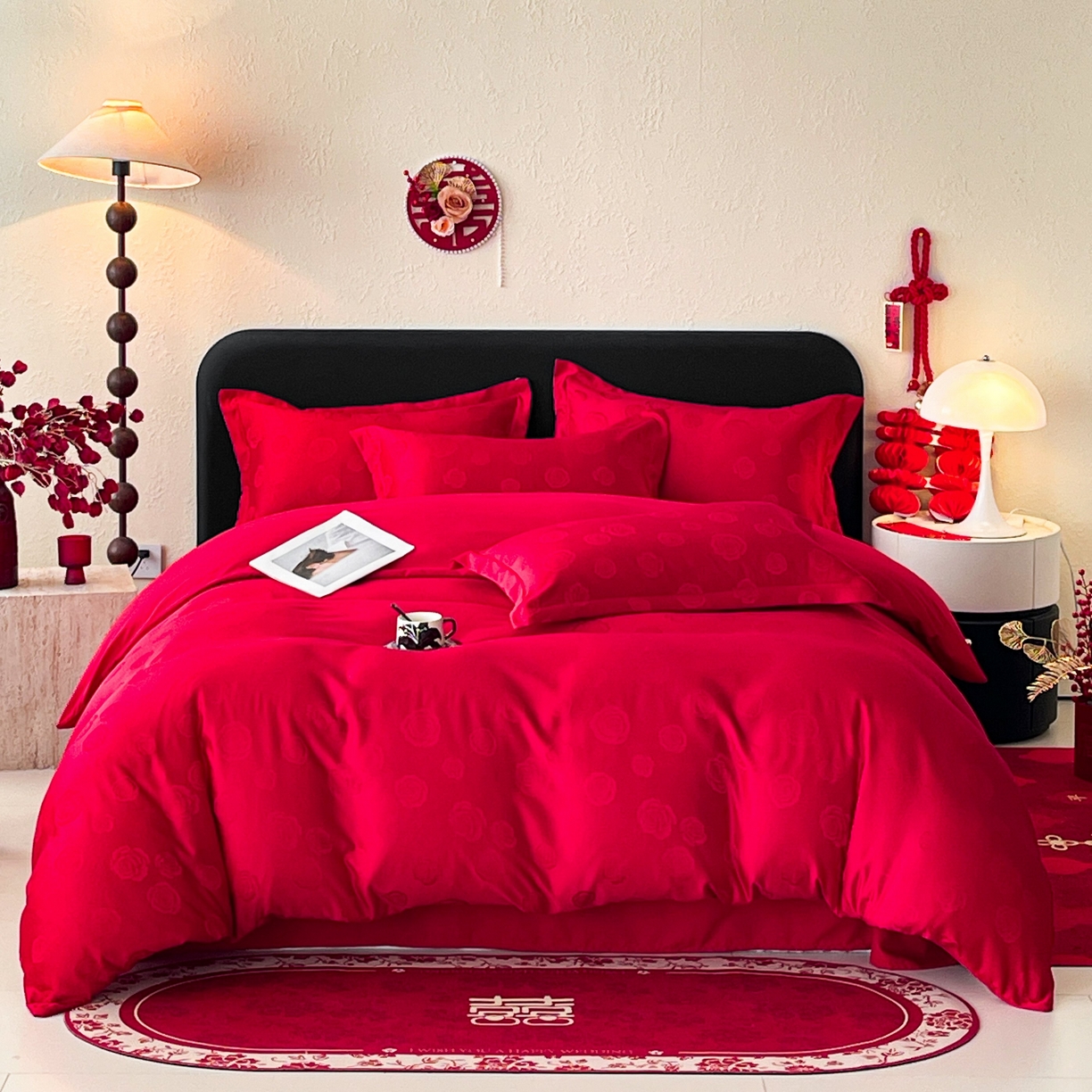 91家纺网 家纺一手货源 找家纺 大麦乐田 2026春夏新款贡缎提花大红四件套 玫瑰