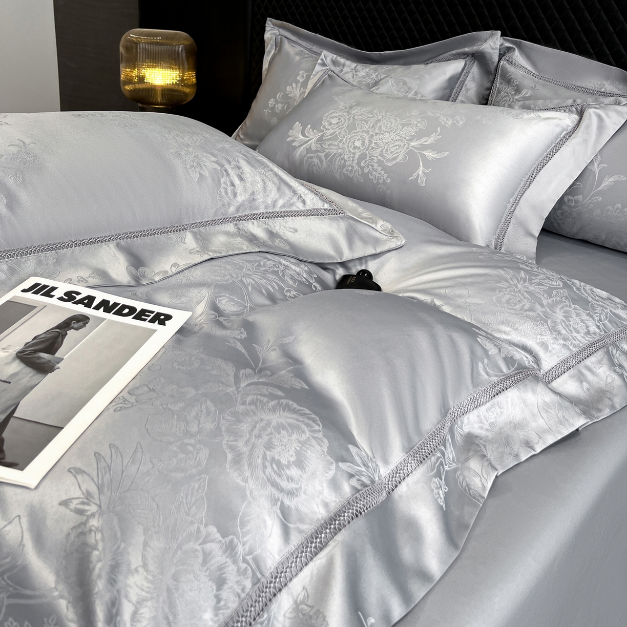 91家纺网 家纺一手货源 找家纺 （总）金牛座家纺 2026新款高精密大花位提花镂空花边床盖四件套-奥黛丽系列