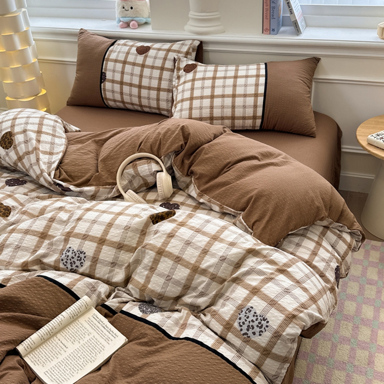 91家纺网 家纺一手货源 找家纺 铠畅家纺 2026春夏新品高克重拼接泡芙纱泡泡皱皱纱四件套 豹心日记