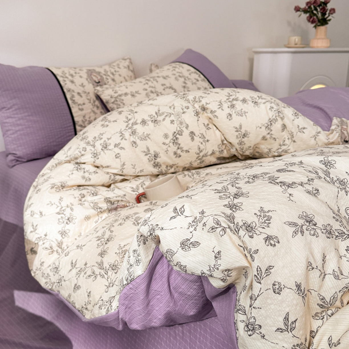 91家纺网 家纺一手货源 找家纺 铠畅家纺 2026春夏新品高克重拼接泡芙纱泡泡皱皱纱四件套 贝丽丝