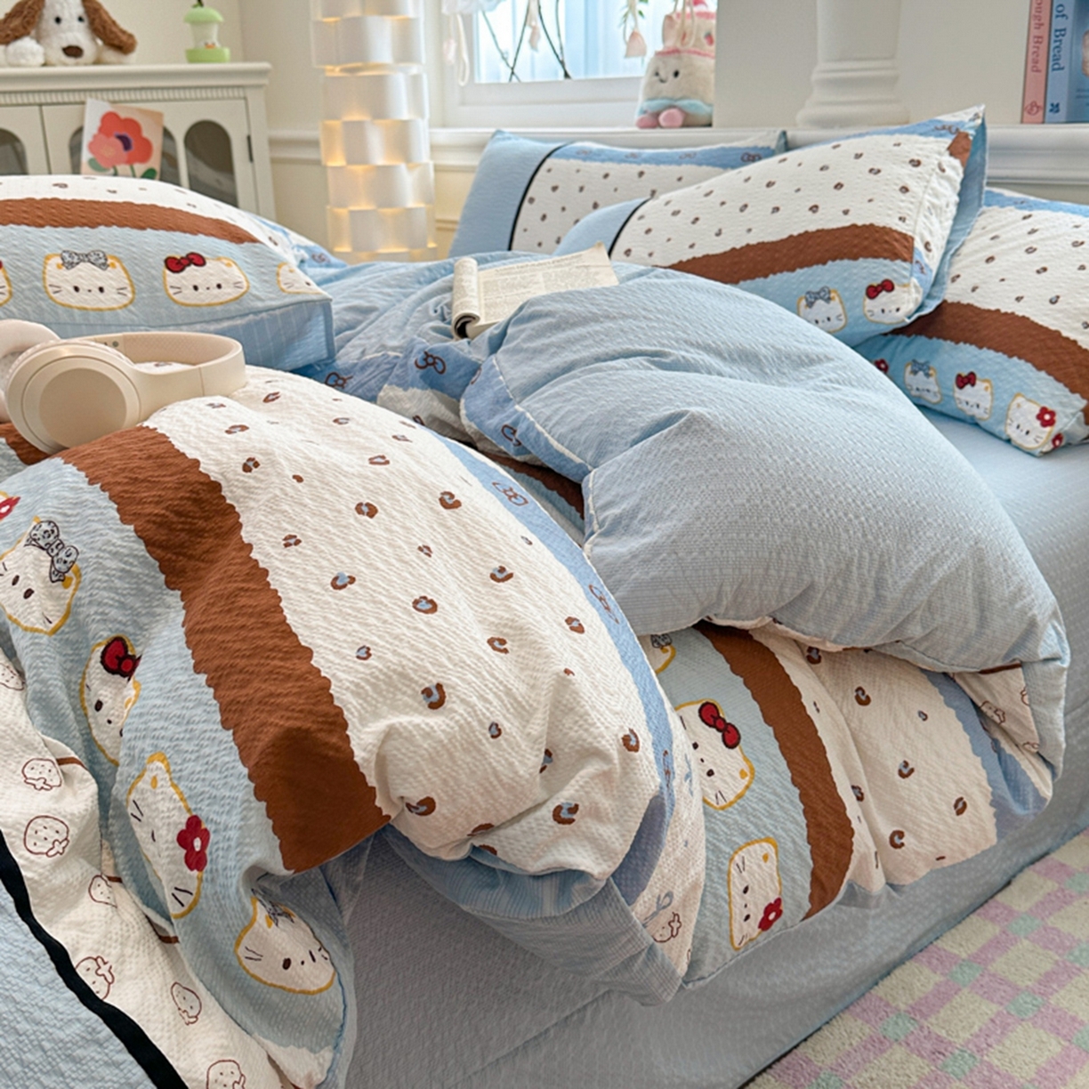 91家纺网 家纺一手货源 找家纺 铠畅家纺 2026春夏新品高克重拼接泡芙纱泡泡皱皱纱四件套 萌萌喵