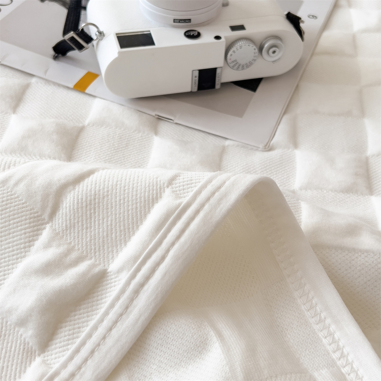 91家纺网 家纺一手货源 找家纺 （总）云恋家纺 2026新款空气提花纯棉三层纱夏被全棉学生午睡被薄款床单沙发盖毯办公室披肩毯