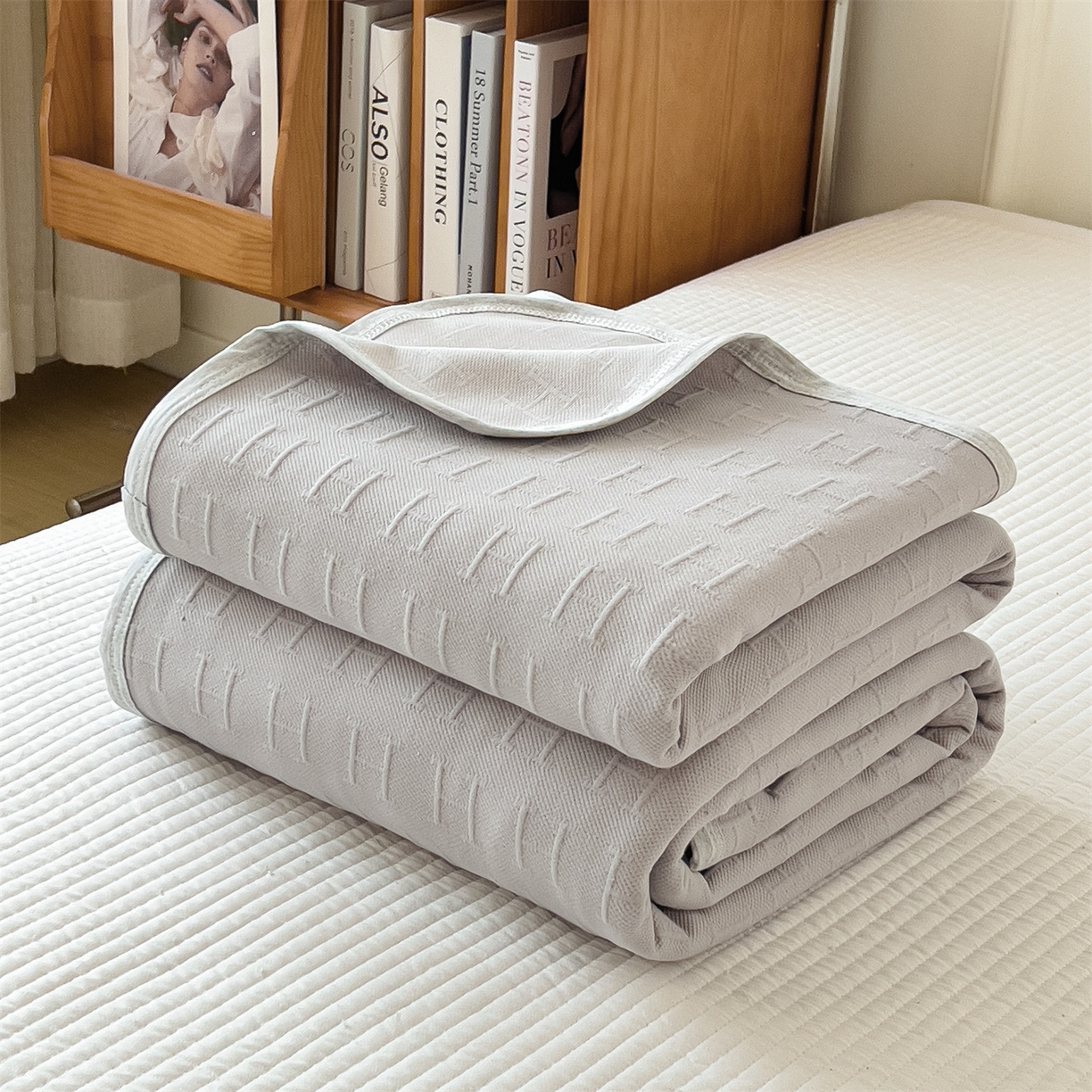 91家纺网 家纺一手货源 找家纺 云恋家纺 2026新款空气提花全棉盖毯夏被毯子 格调-浅灰