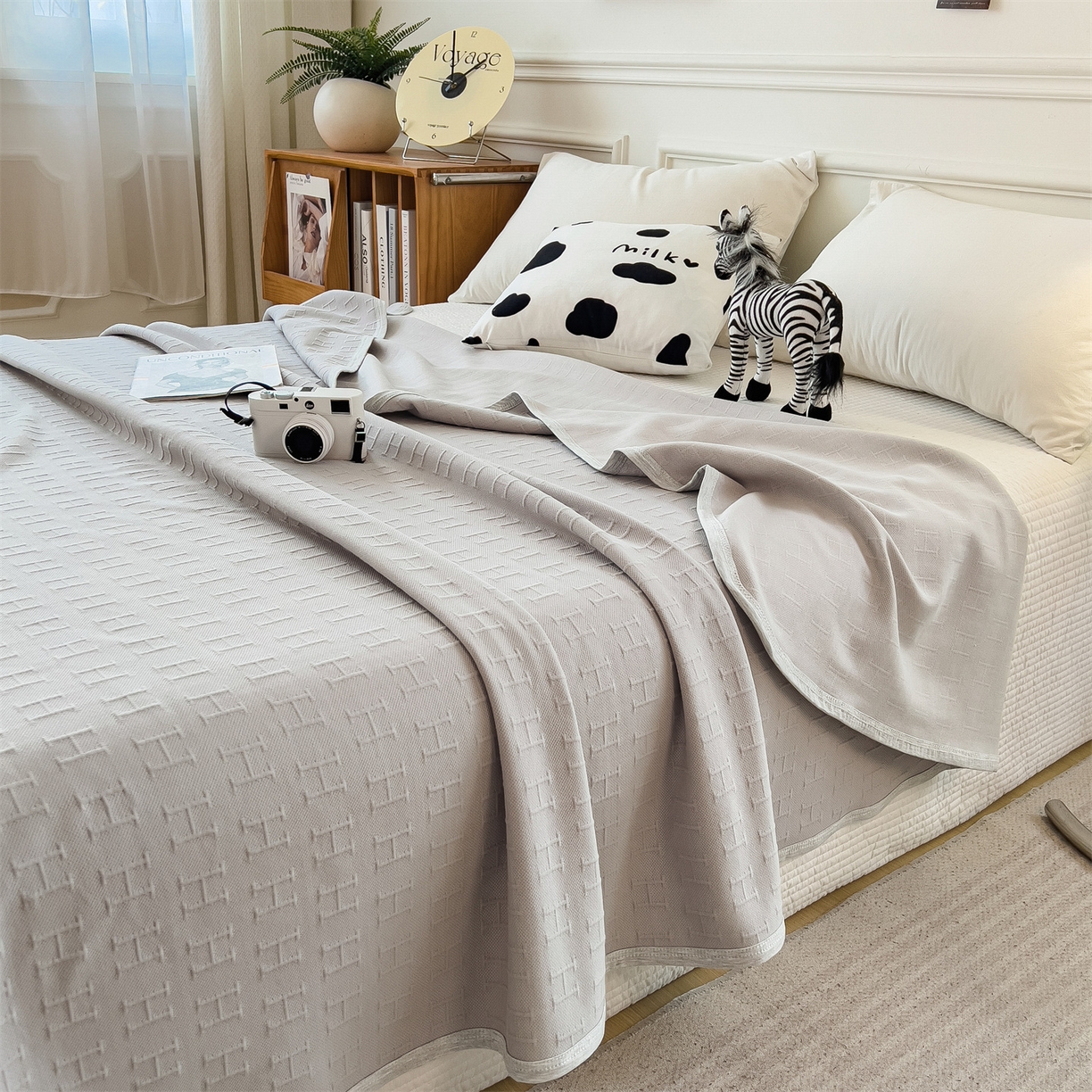 91家纺网 家纺一手货源 找家纺 云恋家纺 2026新款空气提花全棉盖毯夏被毯子 格调-浅灰