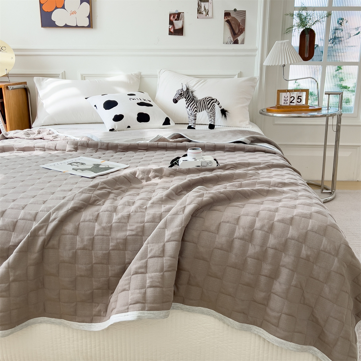 91家纺网 家纺一手货源 找家纺 云恋家纺 2026新款空气提花全棉盖毯夏被毯子 方格-灰卡