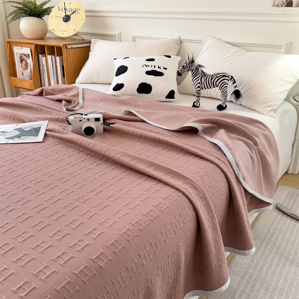 91家纺网 家纺一手货源 找家纺 云恋家纺 2026新款空气提花全棉盖毯夏被毯子 格调-豆沙