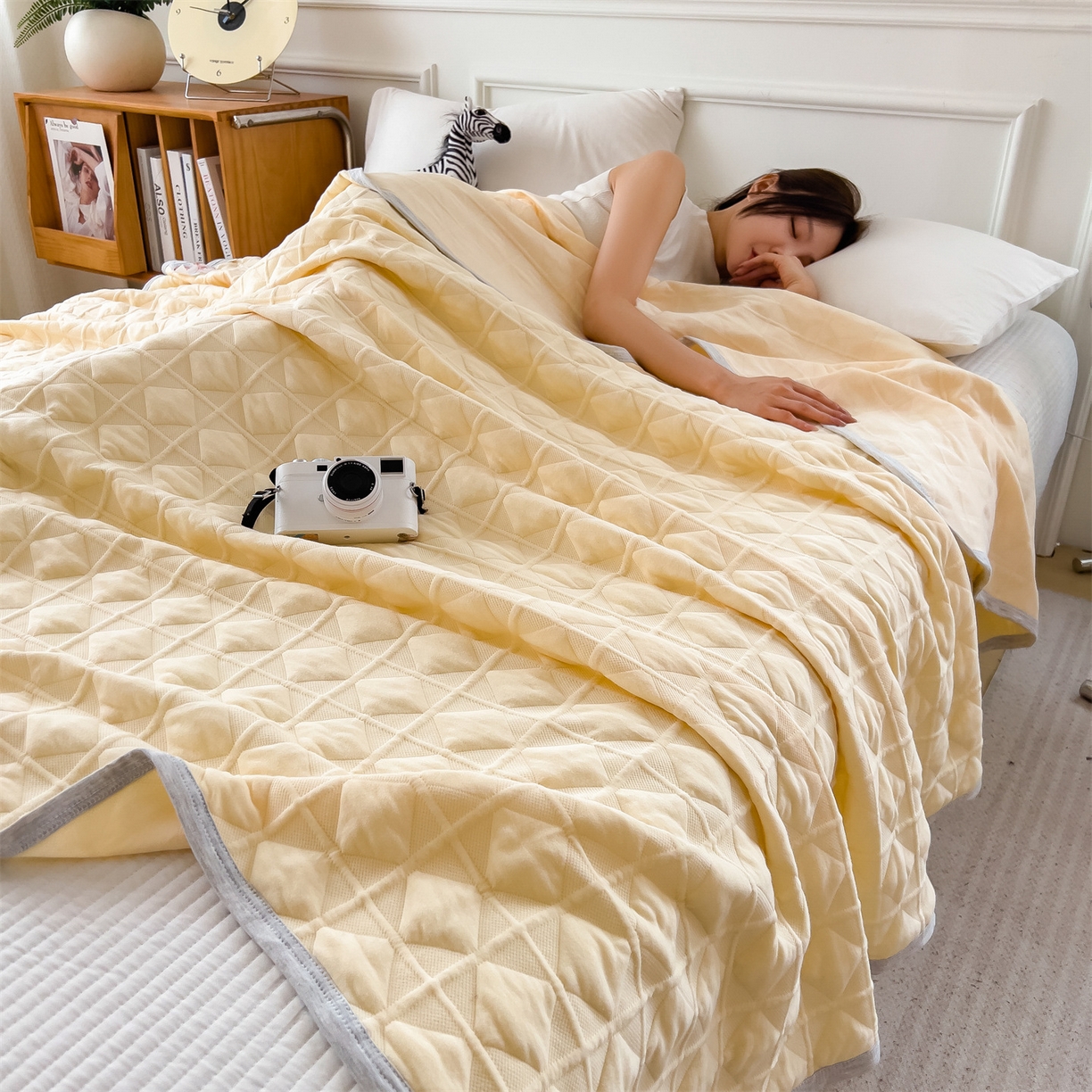 91家纺网 家纺一手货源 找家纺 云恋家纺 2026新款空气提花全棉盖毯夏被毯子 菱形格-奶黄