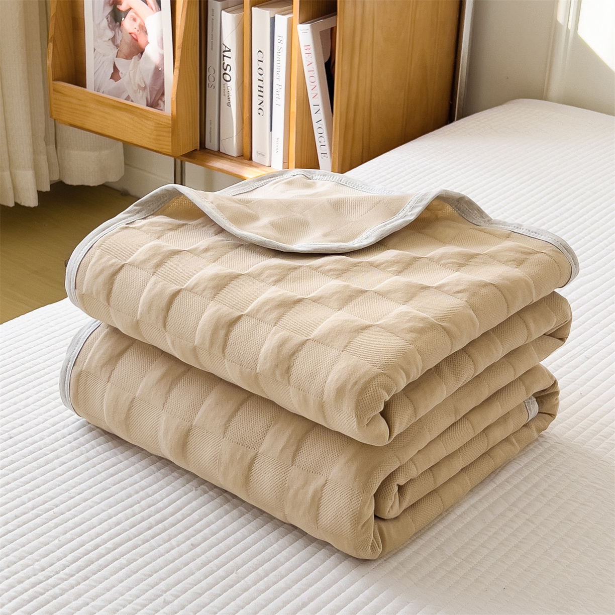 91家纺网 家纺一手货源 找家纺 云恋家纺 2026新款空气提花全棉盖毯夏被毯子 方格-咖色