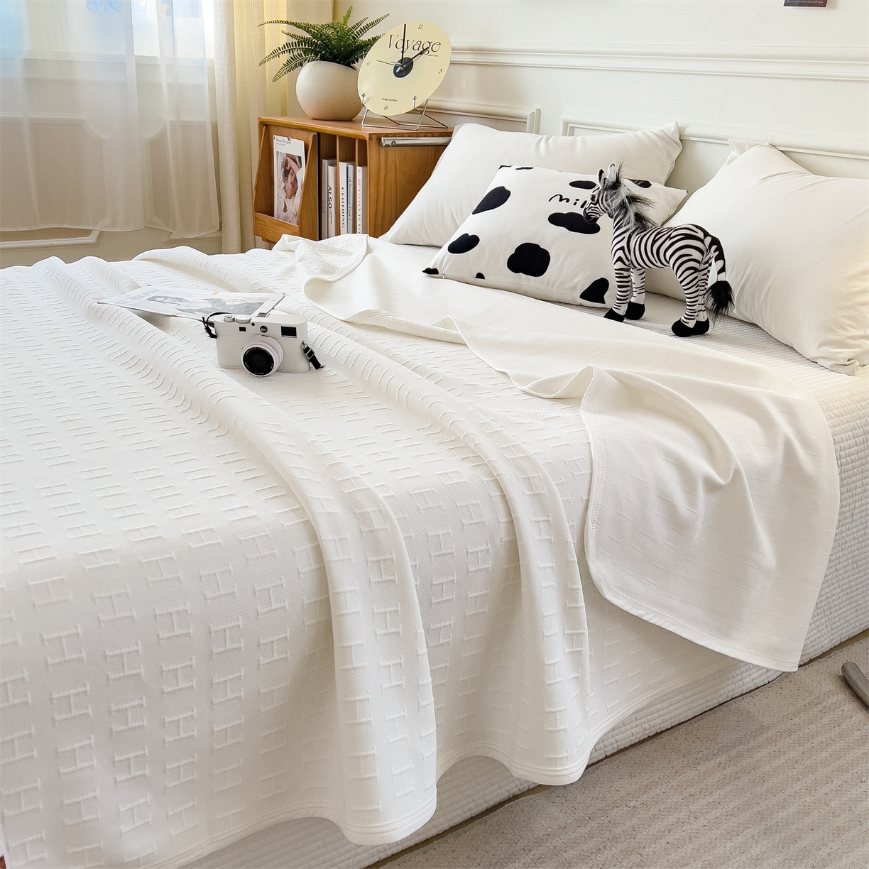 91家纺网 家纺一手货源 找家纺 云恋家纺 2026新款空气提花全棉盖毯夏被毯子 格调-雅白