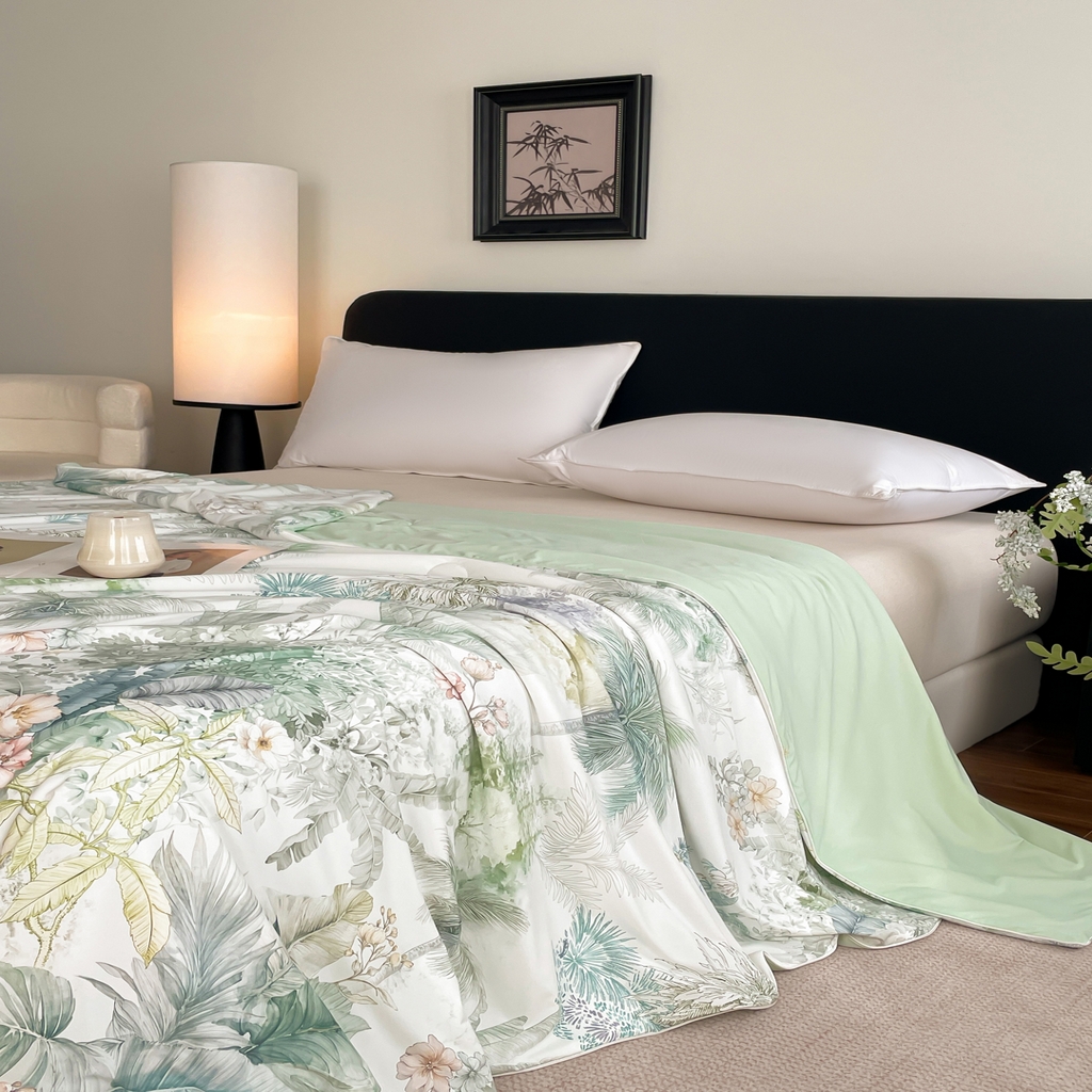 91家纺网 家纺一手货源 找家纺 名兮家居 2026新款印花款锦氨凉感丝夏被空调被夏凉被 亚热带